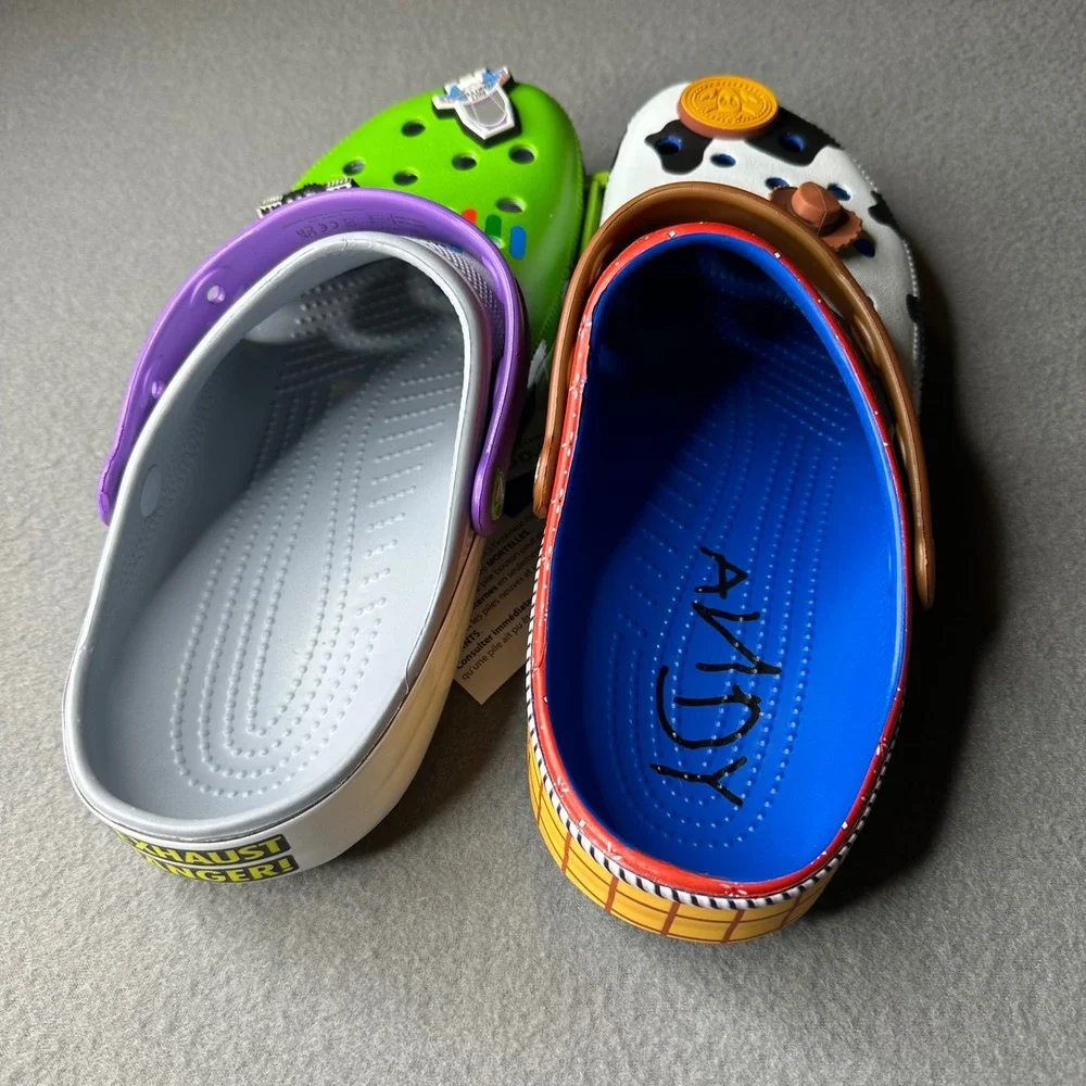 N/A classic crocs